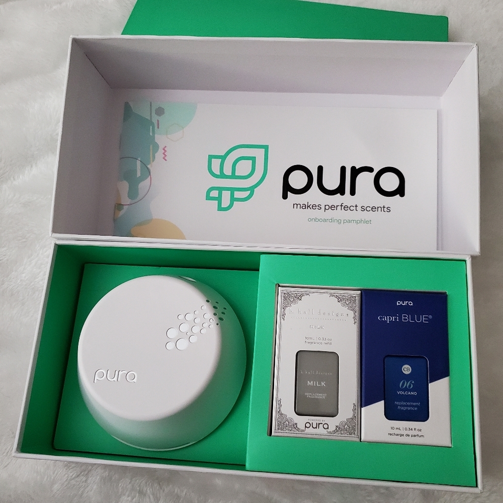 Pura - Smart Home Fragrance Device Starter Set